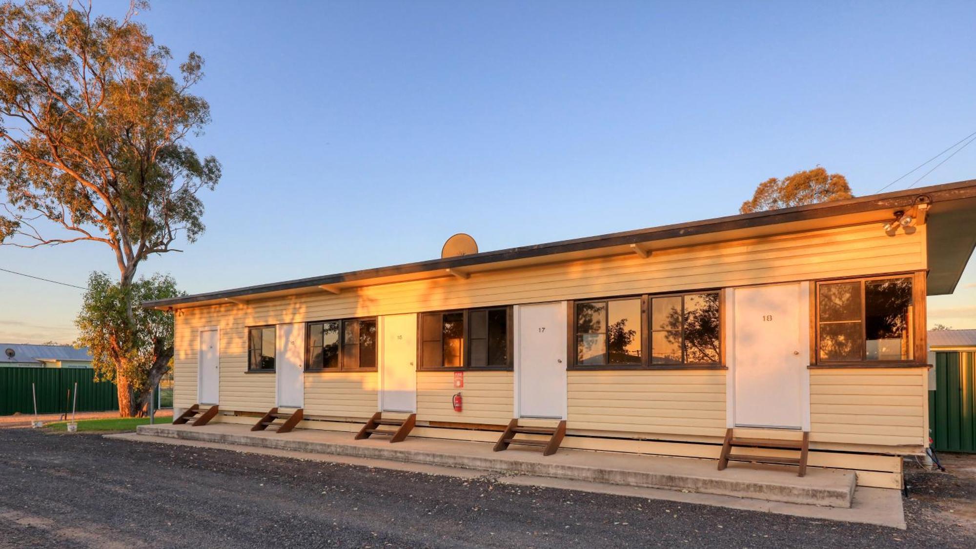 Toobeah Hotel/Motel ภายนอก รูปภาพ
